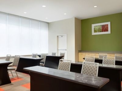 Home2 By Hilton Downtown Area 3*